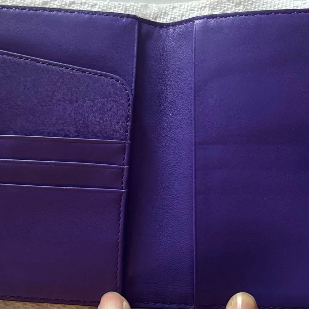New Tagged Coach Leather Passport Holder - Picture 5 of 5